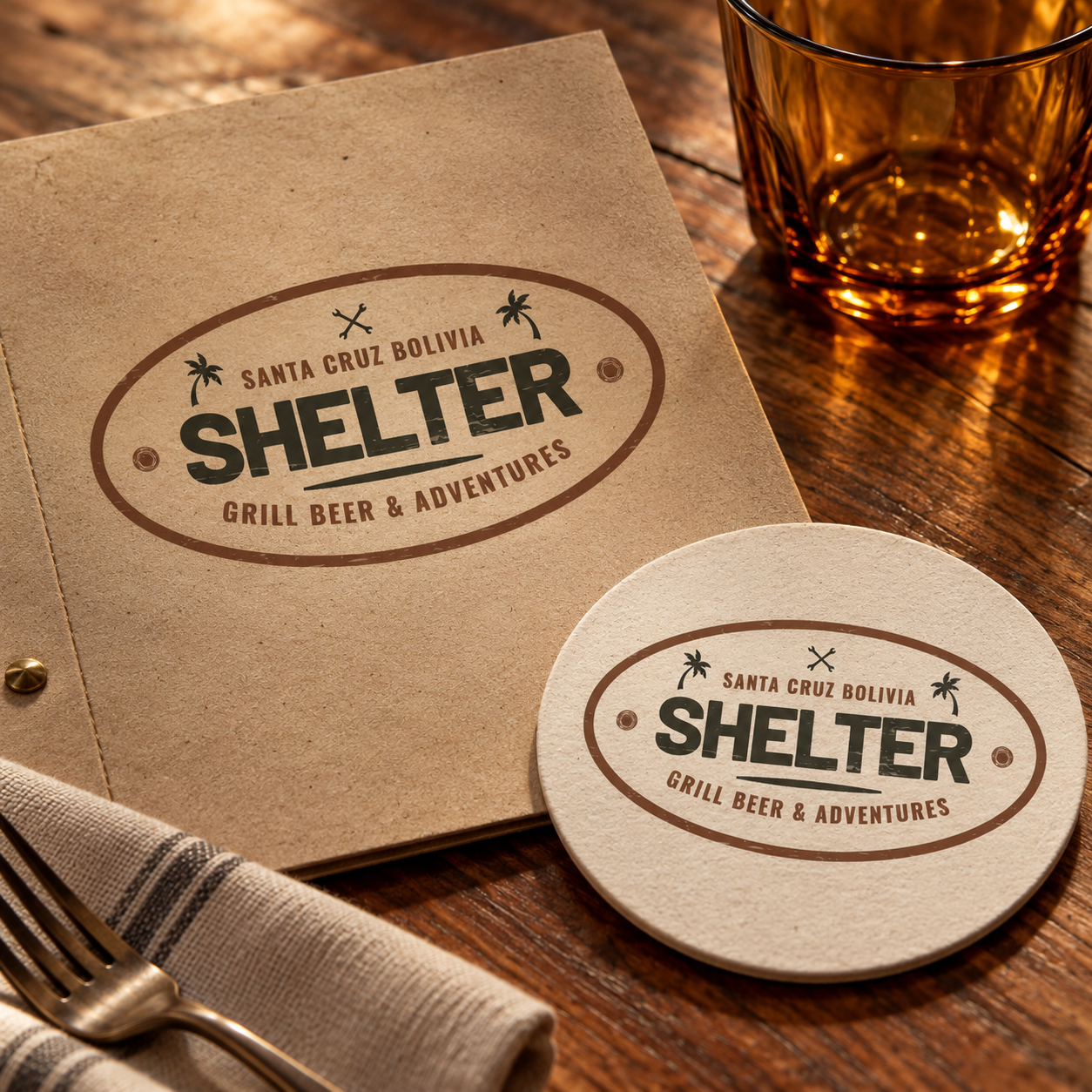 Mockup de aplicación del logo de Shelter diseñado por Yapo Creativo